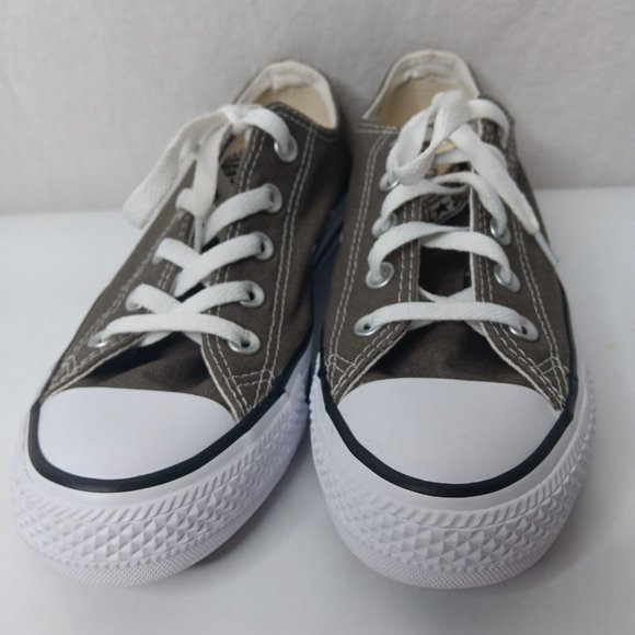 Converse All Star Womens 6 Mens 4 Shoes Low Top Gray Canvas Sneakers Lace Up - Picture 2 of 16